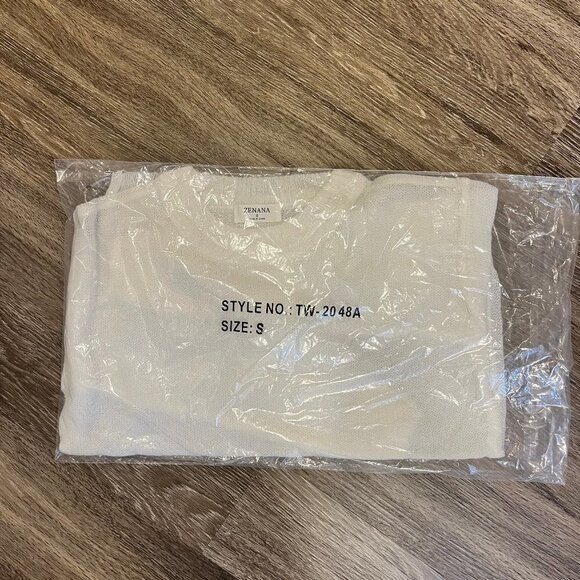 Ultra Fine Round Neck Wool Sweater - Ivory - Picture 9 of 9